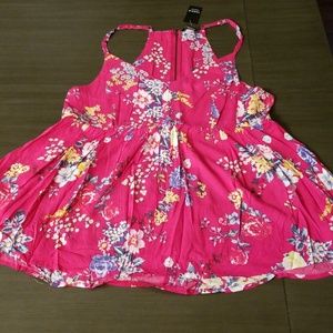 Torrid gorgeous Floral 1x tank